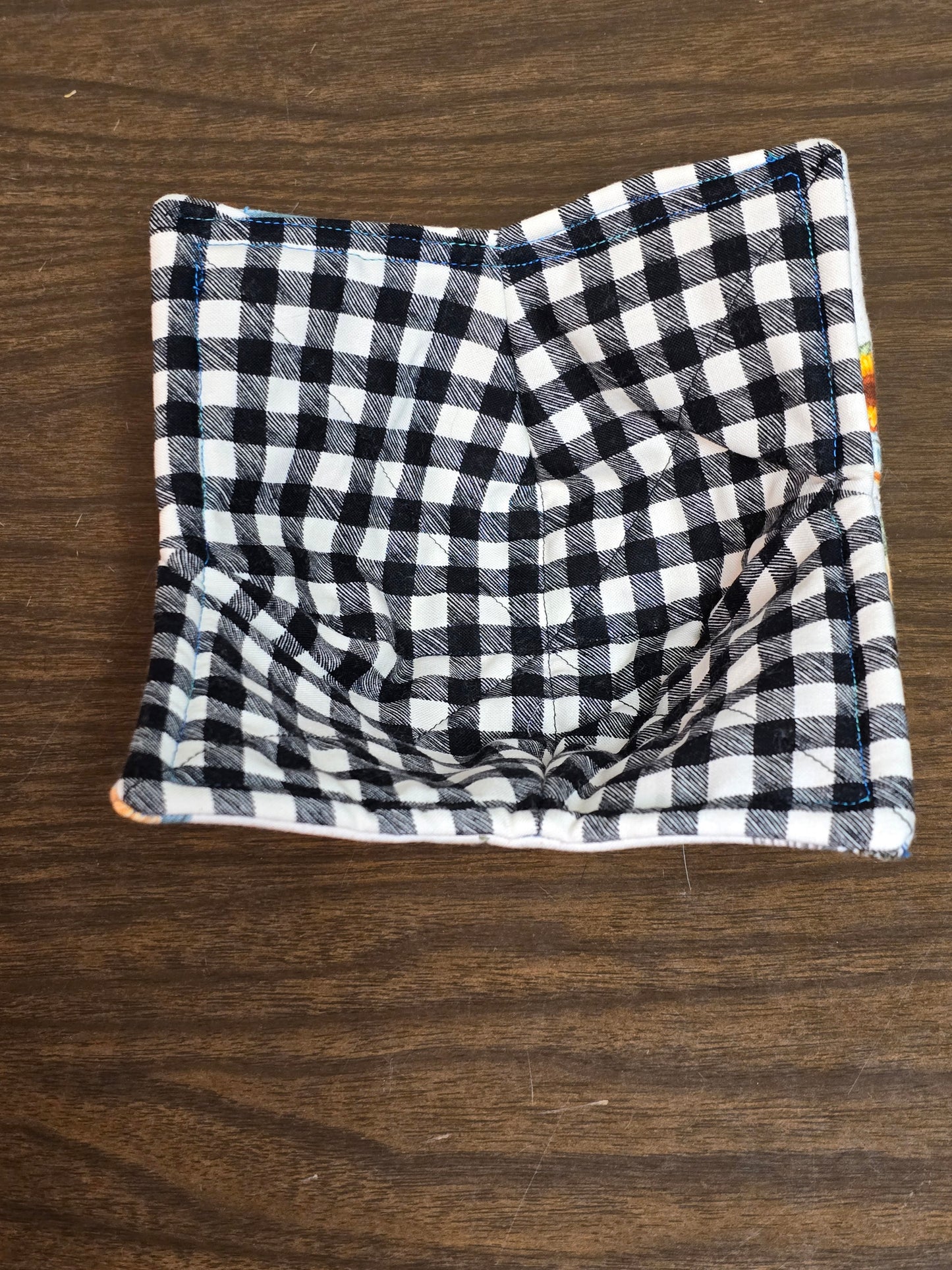 Microwavable Cozy Bowl-Fall truck with pumpkins and black and white plaid