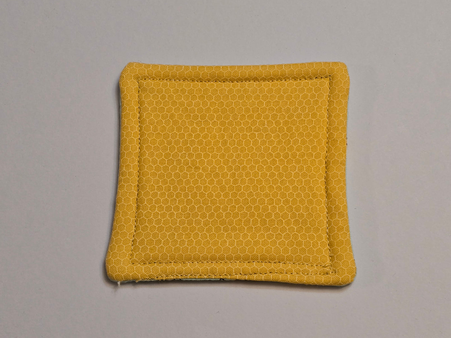 Coaster-Happy Bee/yellow honey comb