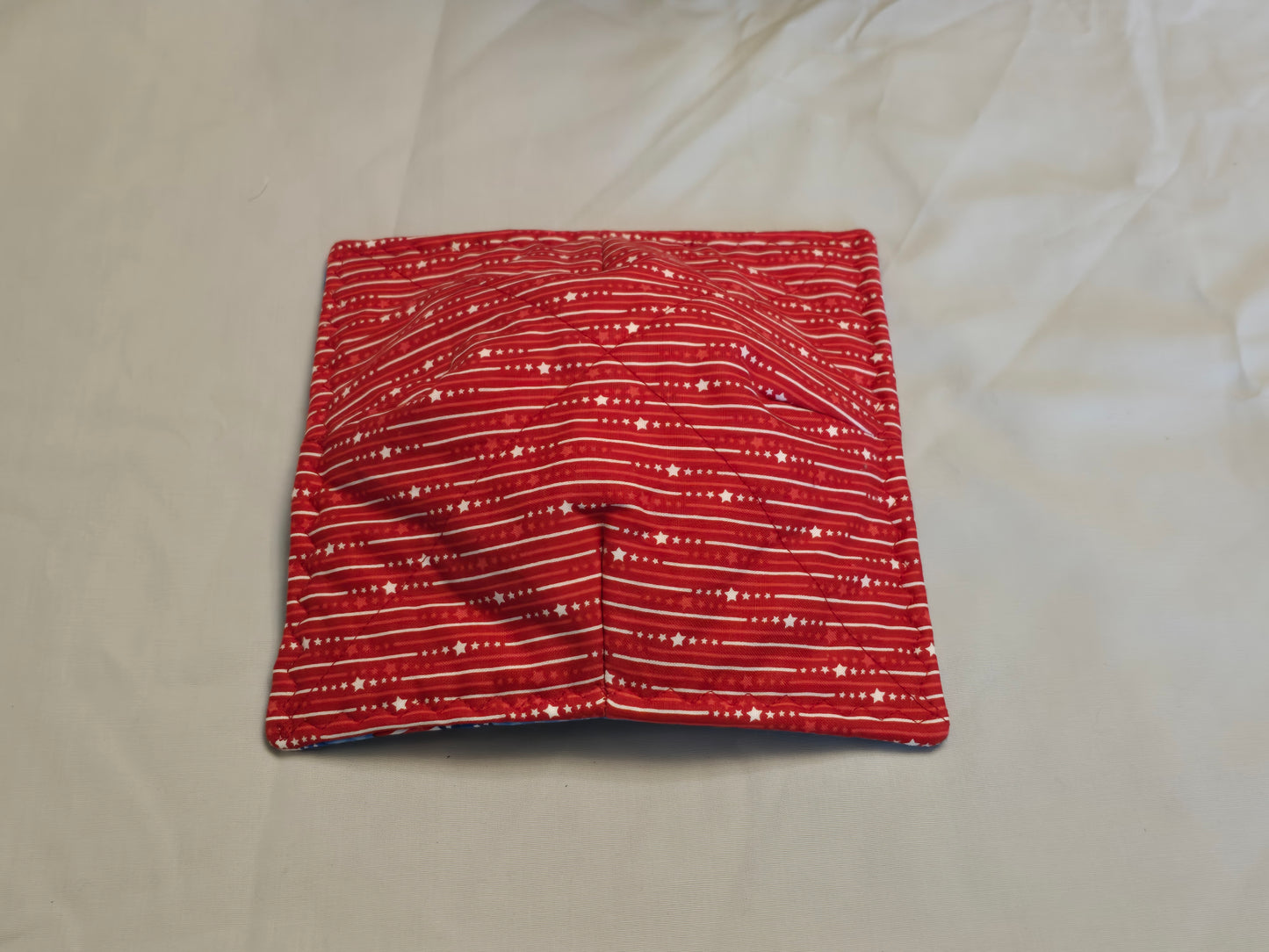 Plate Cozy-red white and blue gnomes with stars and stripes