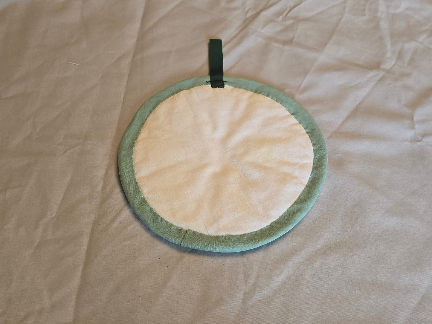 Round Pot Holder-green folded star with peach