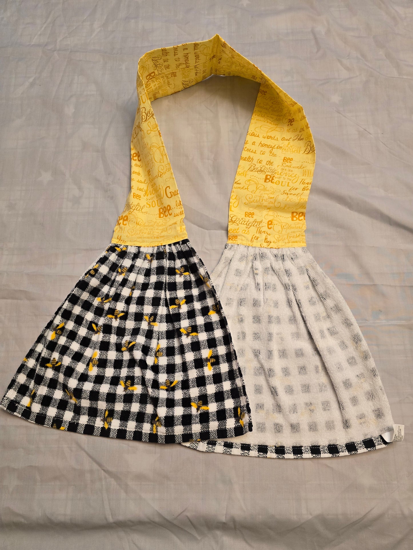 Kitchen Towel Scarf-Yellow honey bees with black and white checkered