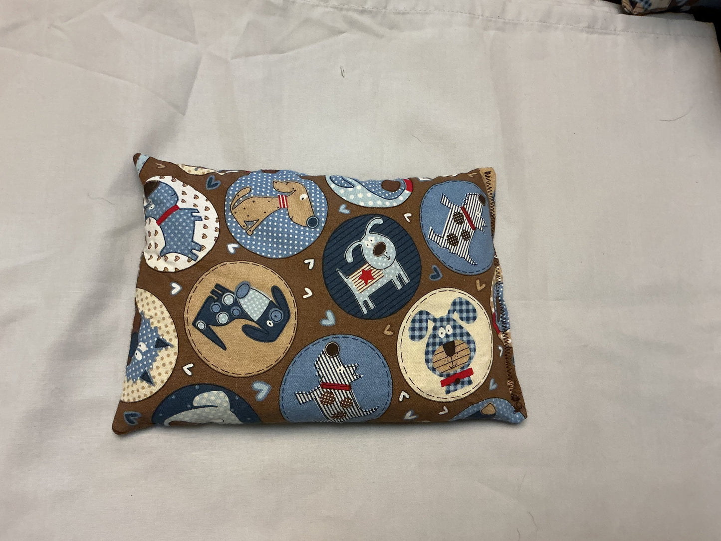 Corn bag heat therapy-blue and brown dogs
