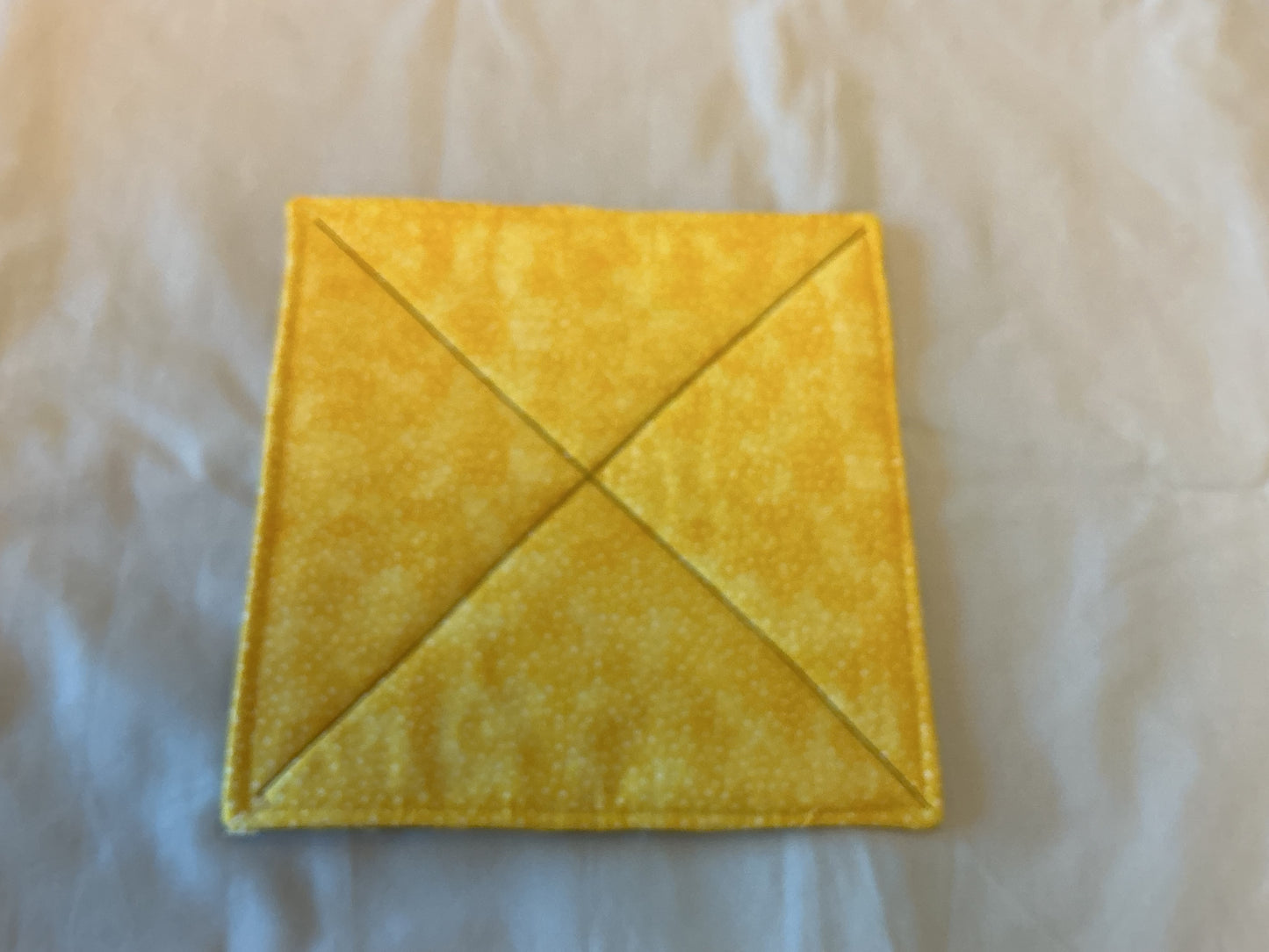 Pot holder-sunflowers on black/yellow