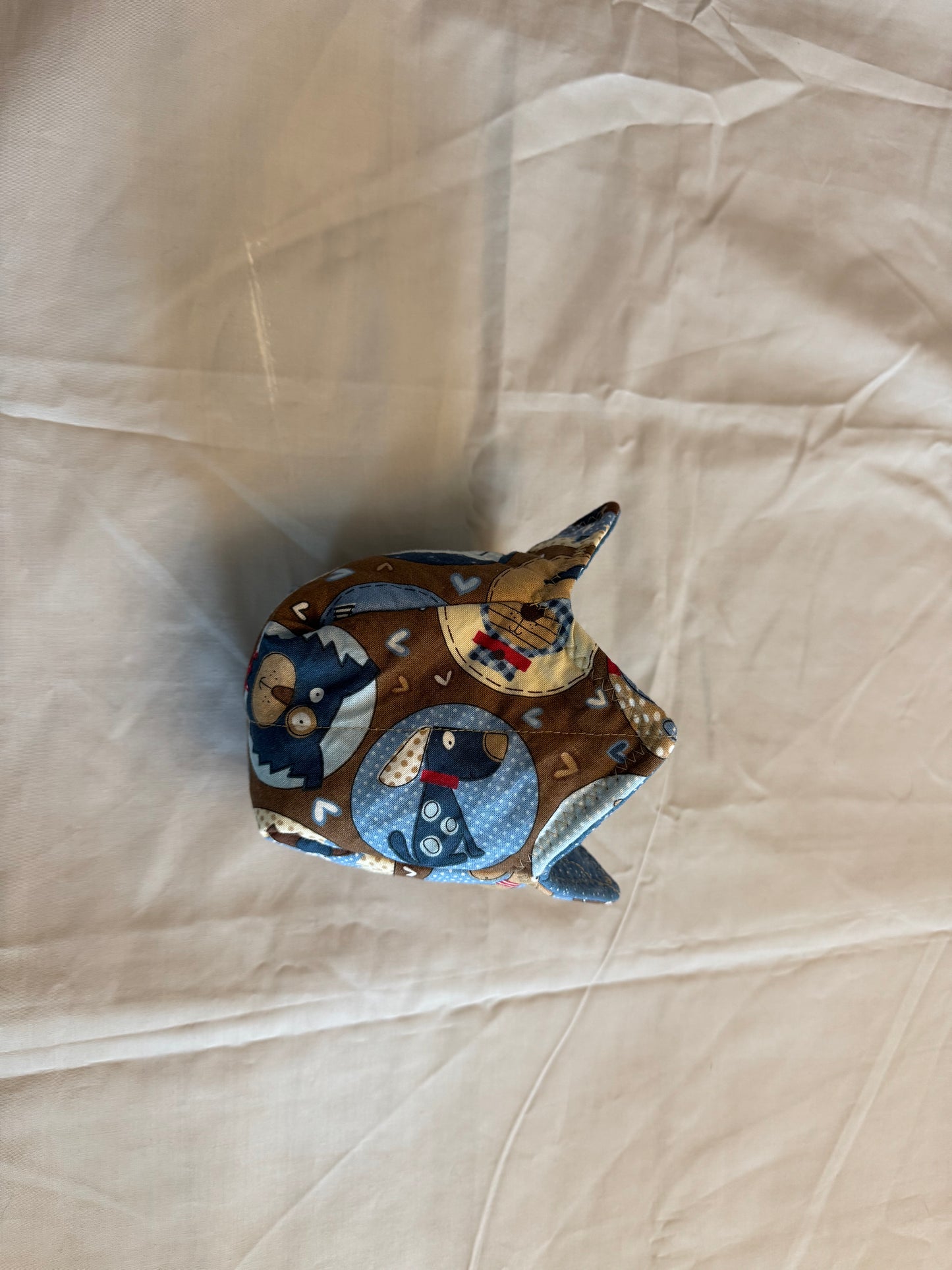 Pint cozy Blue and brown doggies with blue