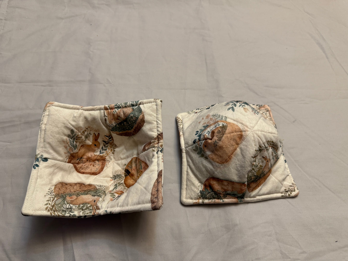 Cozy bowl-Wild bunnies in baskets double sided