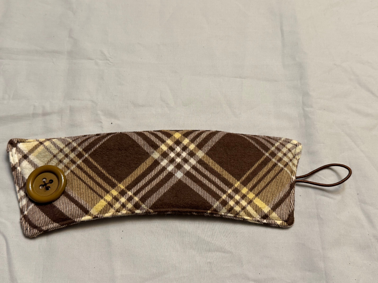 Coffee cup cozy-brown plaid