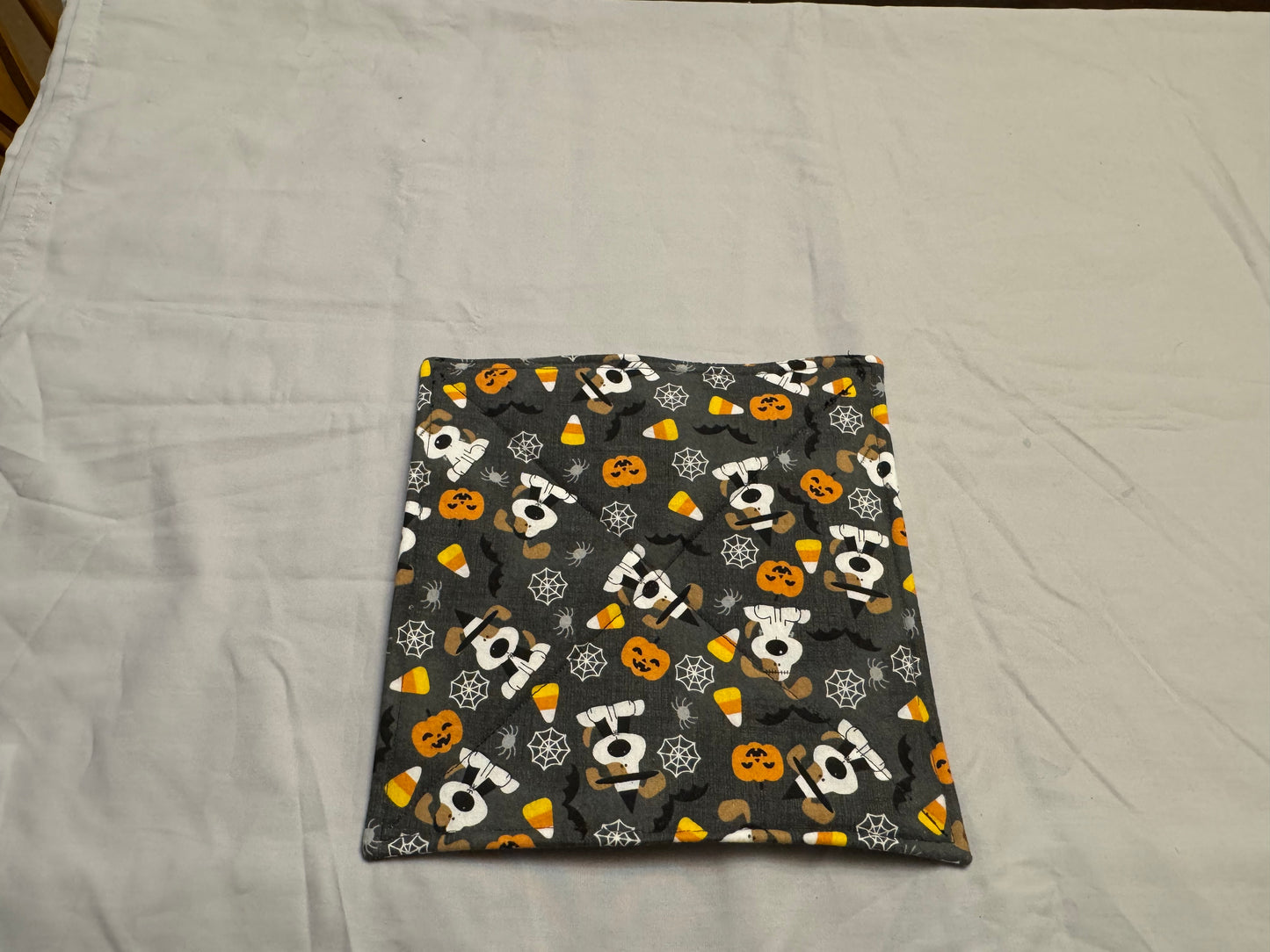 Pot holder Halloween dogs