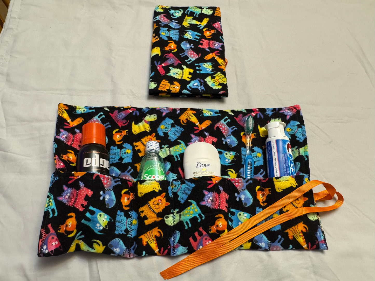 Hygiene roll up kit neon dogs