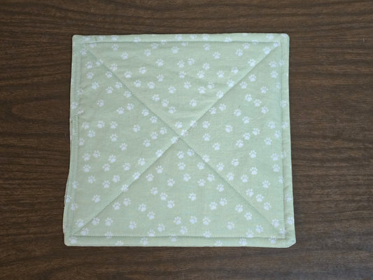 Pot-Holder-green and white paw print