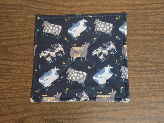 Pot-Holder-Cows with black polka dot