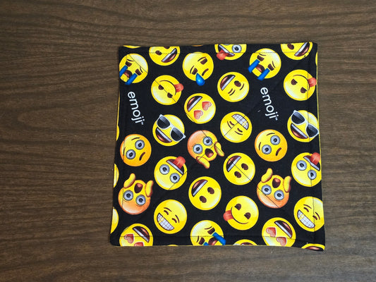 Pot-Holder-Emoji with yellow