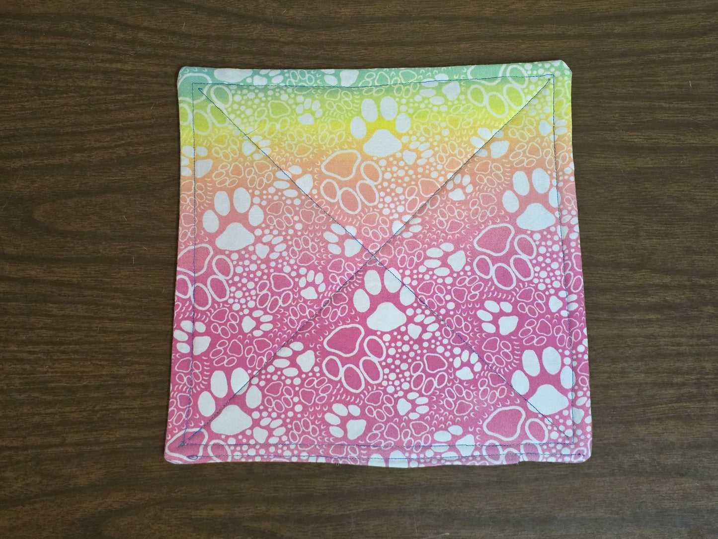 Pot-Holder-Easter dogs with neon paw print