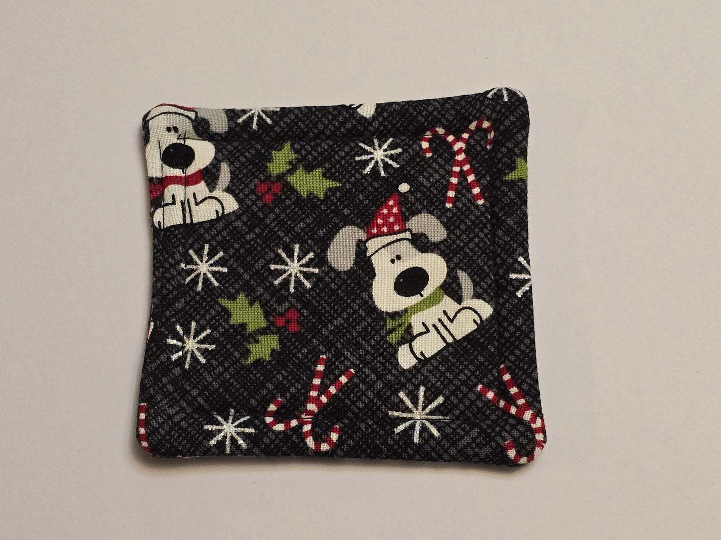 Coaster-Christmas dogs with black back gound/double sided