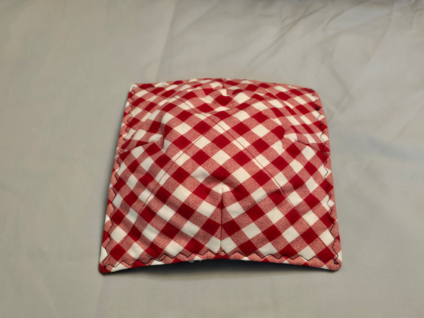 Plate Cozy-cherries and pears red gingham