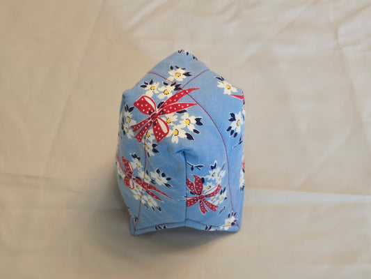 Microwavable Pint Cozy-Blue and white floral with red floral