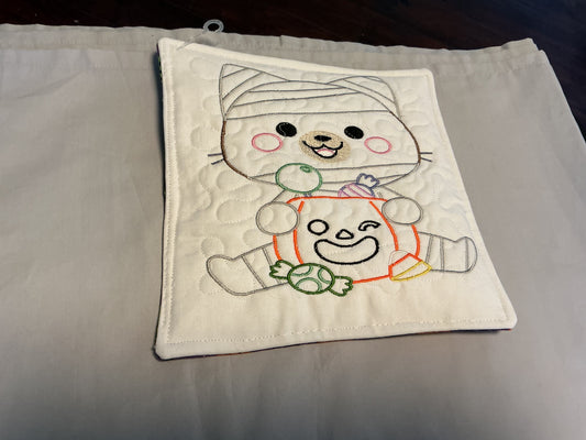Pot-holder-Halloween cat mummy