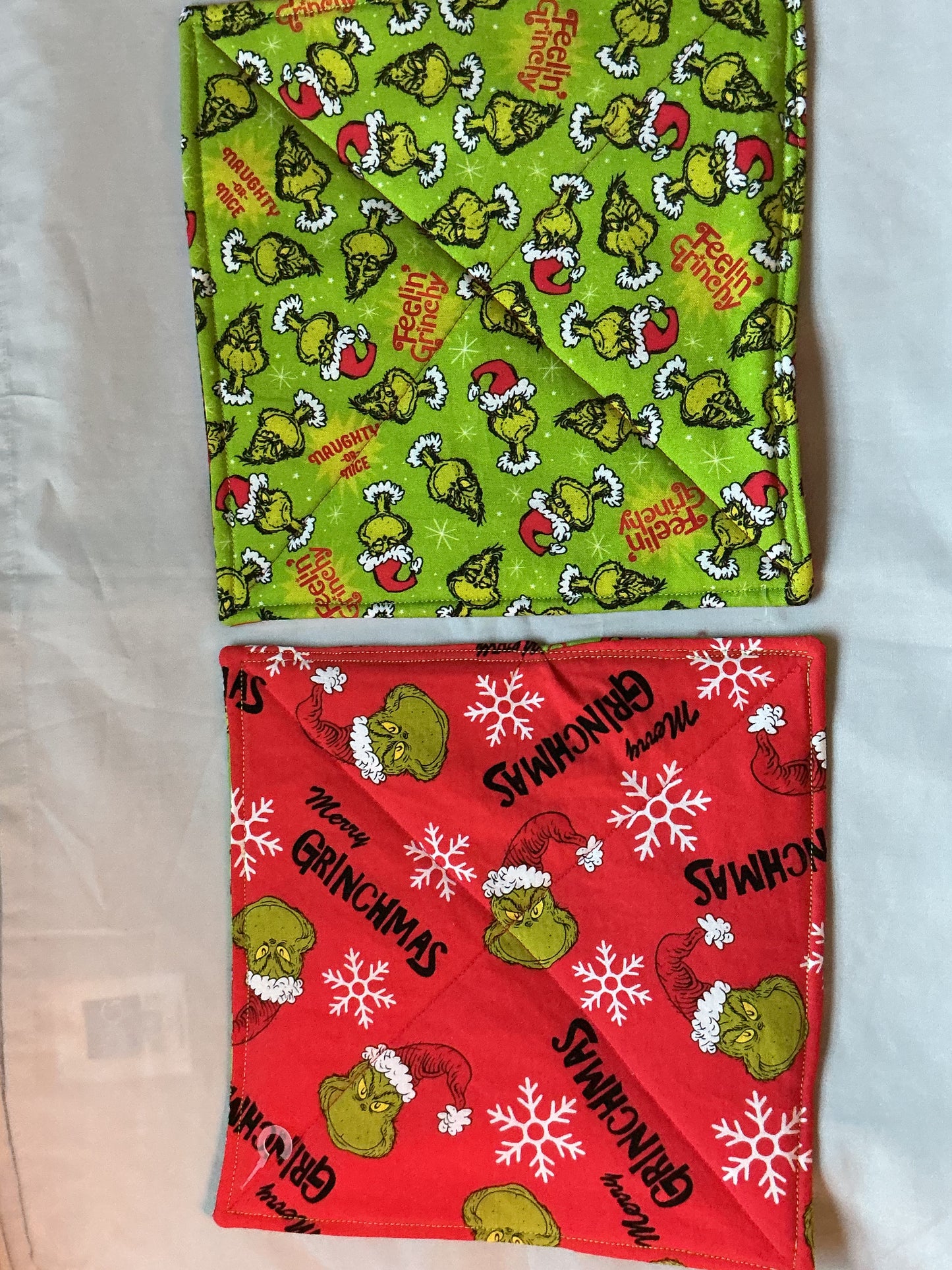 Pot-holder-Merry Grinchmas/feelin grinchy