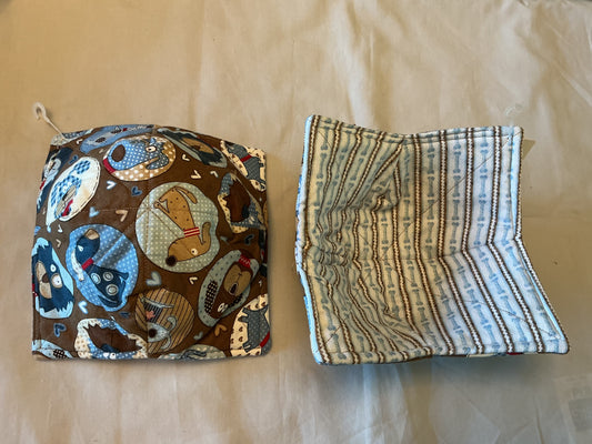Cozy bowl-brown and blue dogs/blue bones