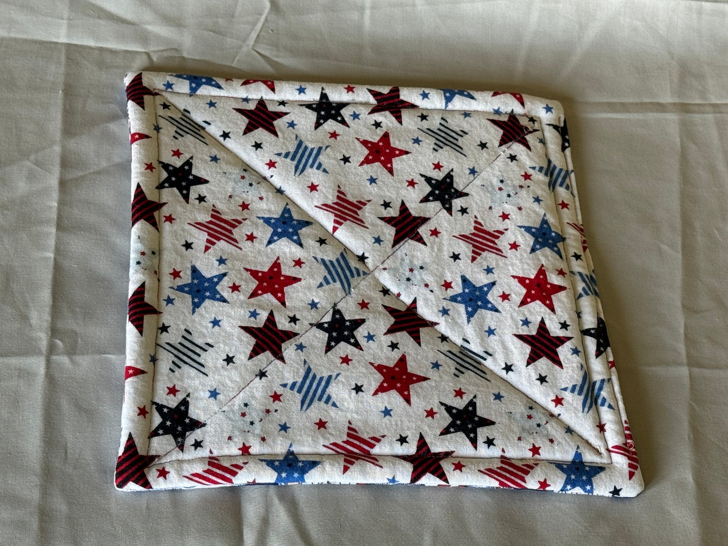 Pot Holder-4th of July Gnomes/r-w-b stars