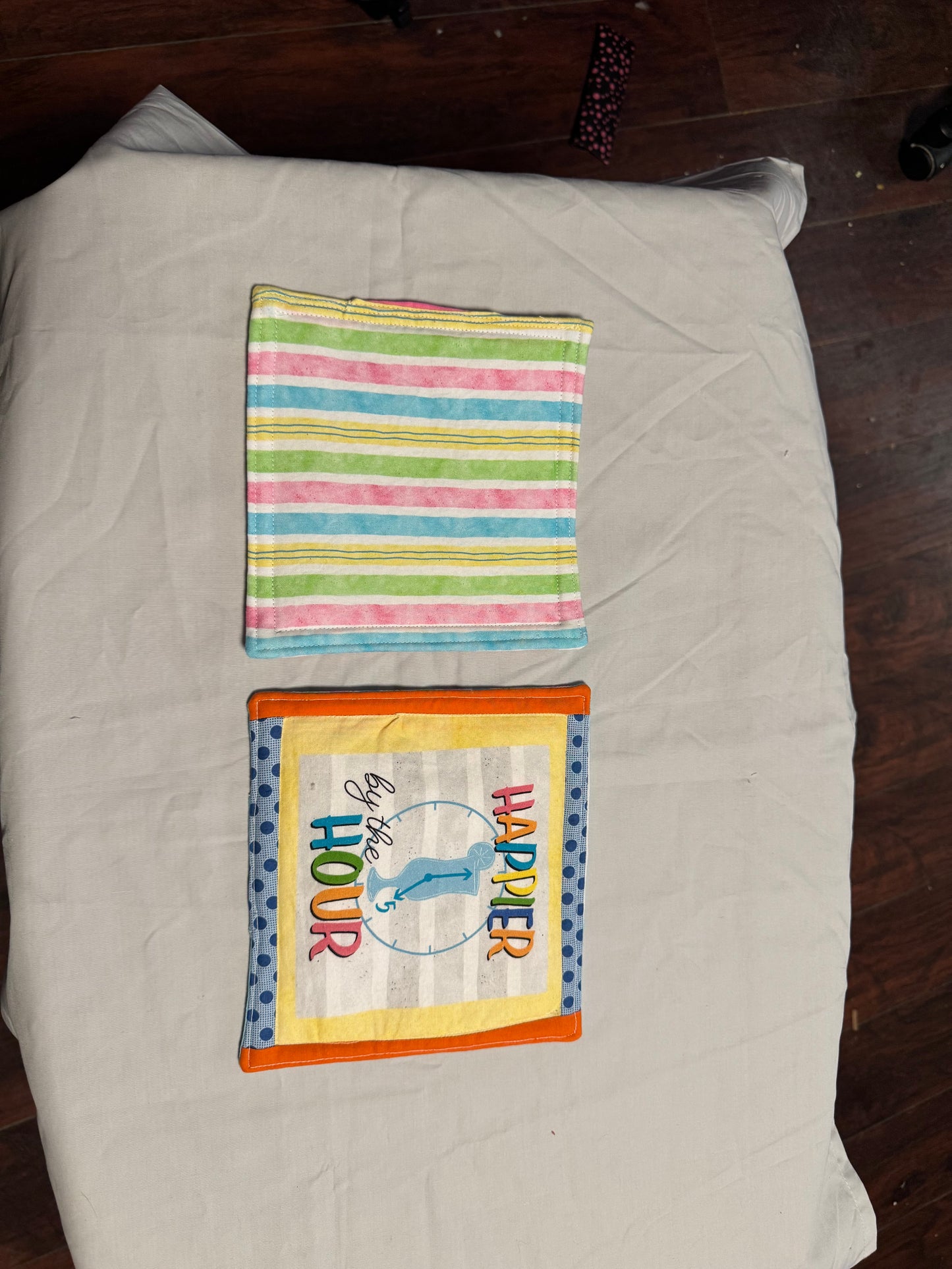 Pot-Holder-Happier by the hour/stripes/lemon/limes