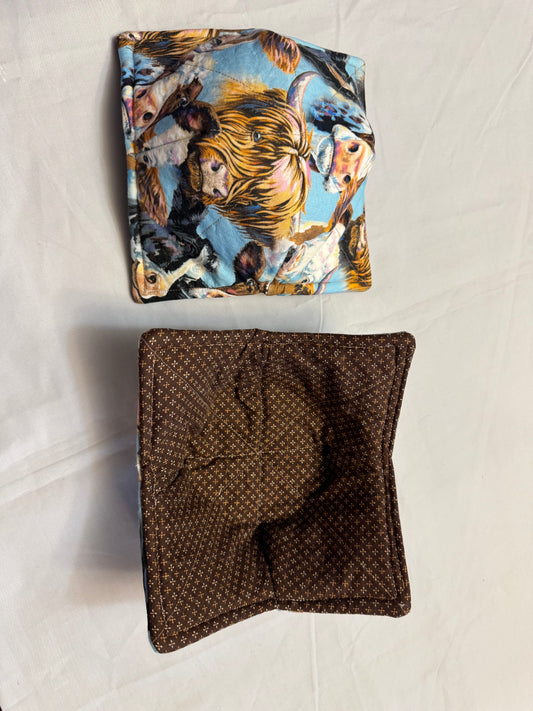 Cozy bowl-Highland cow/brown